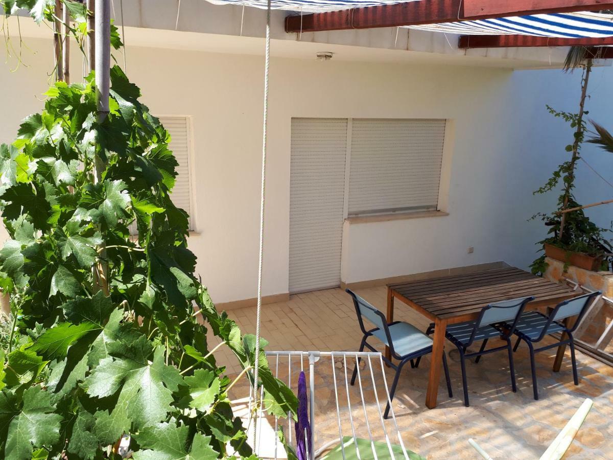 Apartments Luki Trogir Kültér fotó