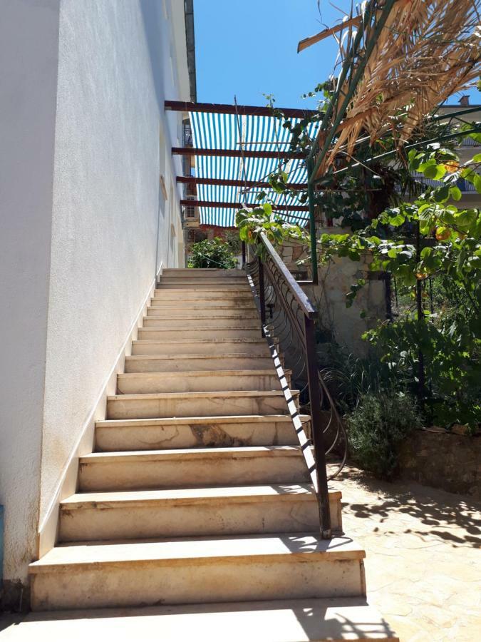 Apartments Luki Trogir Kültér fotó