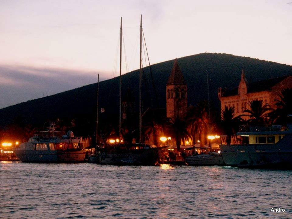 Apartments Luki Trogir Kültér fotó