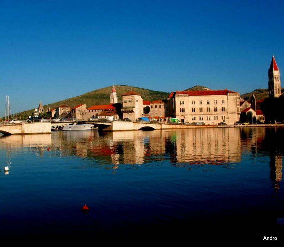 Apartments Luki Trogir Kültér fotó