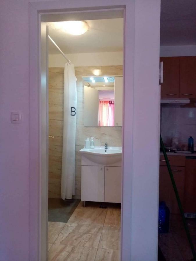 Apartments Luki Trogir Kültér fotó